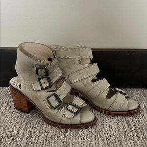 Freebird Quail Taupe Size 6